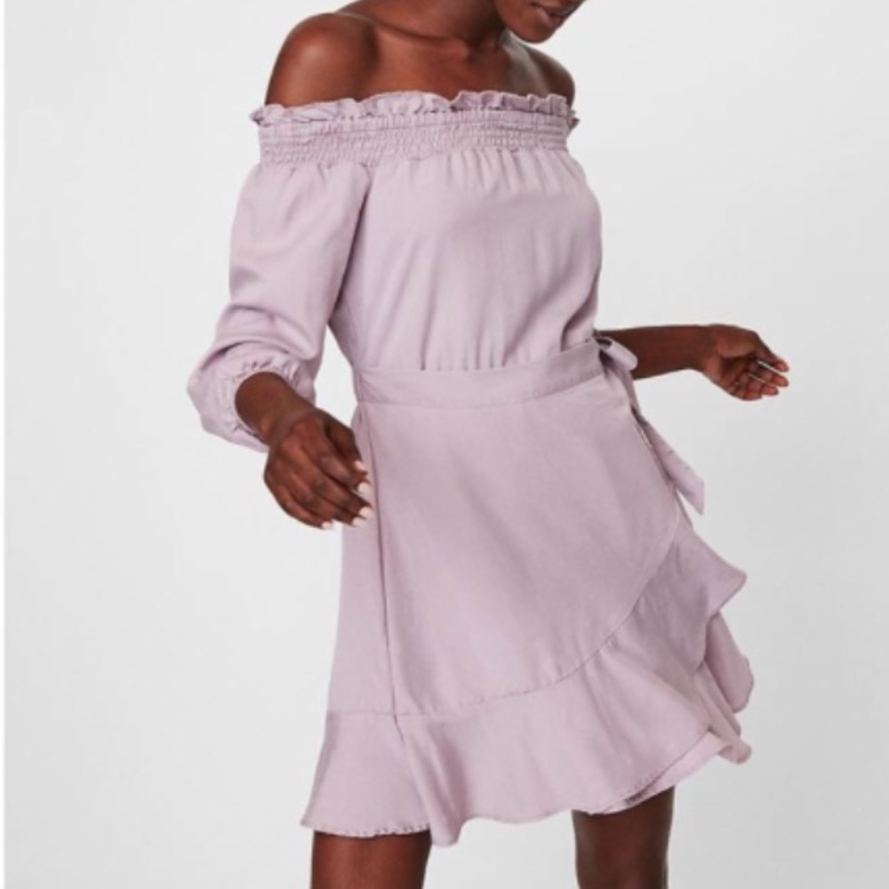 Express wrap off the shoulder lavender dress Sz S